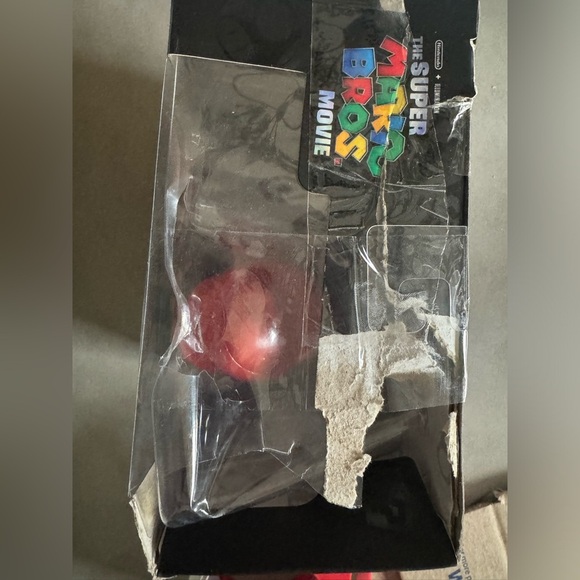 The Super Mario Bros Movie 5" Mario Articulated Figure 2023 Missing Plunger Toy - Picture 3 of 3